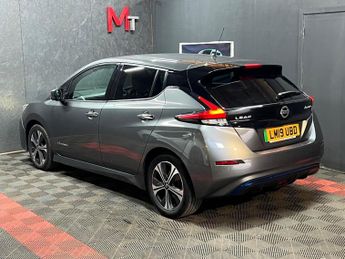 Nissan Leaf 40kWh N-Connecta Auto 5dr