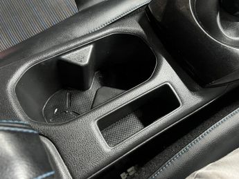 Nissan Leaf 40kWh N-Connecta Auto 5dr