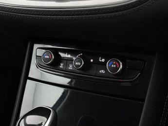 Vauxhall Grandland X 1.2 Turbo Sport Nav Auto Euro 6 (s/s) 5dr