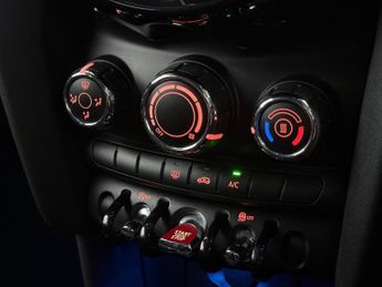 MINI Hatch 1.5 Cooper Sport Steptronic Euro 6 (s/s) 5dr