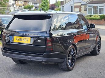 Land Rover Range Rover 3.0h SDV6 Autobiography SUV 5dr Diesel Hybrid Auto 4WD Euro 6 (s