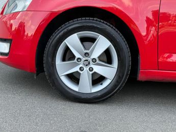 Skoda Octavia 2.0 TDI SE DSG Euro 5 (s/s) 5dr