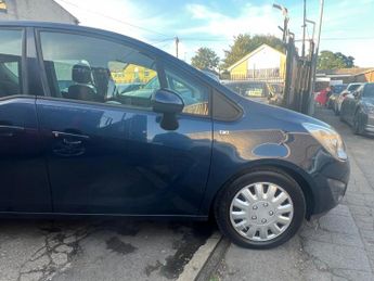 Vauxhall Meriva 1.7 CDTi Exclusiv Auto Euro 5 5dr