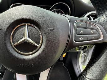 Mercedes-Benz A Class 1.6 A180 Sport (Executive) Hatchback 5dr Petrol 7G-DCT Euro 6 (s