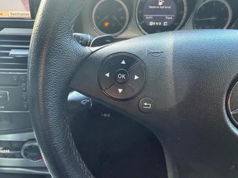 Mercedes-Benz C Class 2.1 C220 CDI Sport Auto Euro 4 4dr