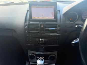 Mercedes-Benz C Class 2.1 C220 CDI Sport Auto Euro 4 4dr