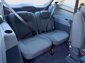 Ford Grand C-Max 1.6 TDCi Zetec Euro 5 5dr
