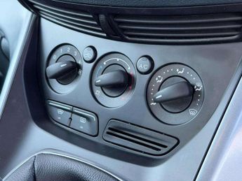 Ford Grand C-Max 1.6 TDCi Zetec Euro 5 5dr