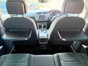 Volkswagen Tiguan 2.0 TDI BlueMotion Tech SEL DSG 4Motion Euro 6 (s/s) 5dr