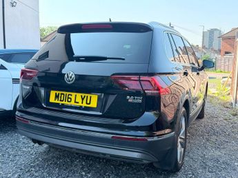 Volkswagen Tiguan 2.0 TDI BlueMotion Tech SEL DSG 4Motion Euro 6 (s/s) 5dr