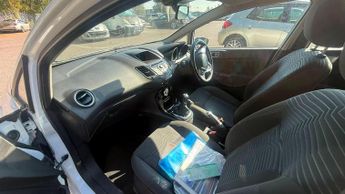 Ford Fiesta 1.0T EcoBoost Zetec Euro 5 (s/s) 5dr