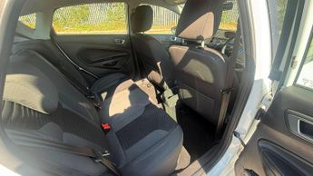 Ford Fiesta 1.0T EcoBoost Zetec Euro 5 (s/s) 5dr