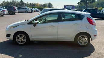 Ford Fiesta 1.0T EcoBoost Zetec Euro 5 (s/s) 5dr