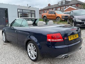 Audi S4 Cabriolet 4.2 Tiptronic quattro 2dr