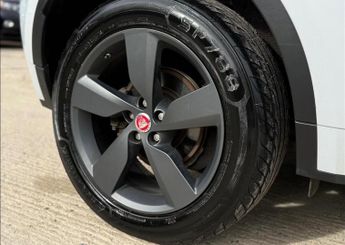 Jaguar E-PACE 2.0 D180 Chequered Flag Auto AWD Euro 6 (s/s) 5dr