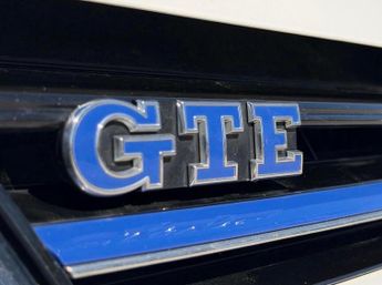 Volkswagen Golf 1.4 TSI GTE Nav DSG Euro 6 (s/s) 5dr