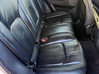 Land Rover Range Rover Evoque 2.0 TD4 SE Auto 4WD Euro 6 (s/s) 5dr
