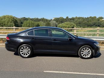 Volkswagen Passat 2.0 TDI BlueMotion Tech SE Business DSG Euro 6 (s/s) 4dr