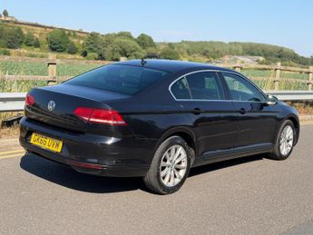 Volkswagen Passat 2.0 TDI BlueMotion Tech SE Business DSG Euro 6 (s/s) 4dr