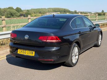 Volkswagen Passat 2.0 TDI BlueMotion Tech SE Business DSG Euro 6 (s/s) 4dr