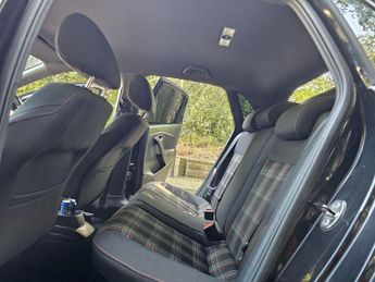Volkswagen Polo 1.8 TSI BlueMotion Tech GTI Hatchback 5dr Petrol DSG Euro 6 (s/s