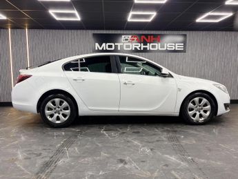 Vauxhall Insignia 2.0 CDTi SRi Nav Auto Euro 5 5dr