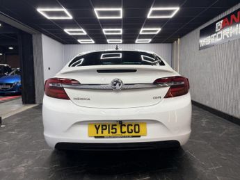 Vauxhall Insignia 2.0 CDTi SRi Nav Auto Euro 5 5dr