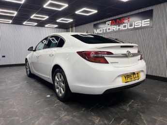 Vauxhall Insignia 2.0 CDTi SRi Nav Auto Euro 5 5dr