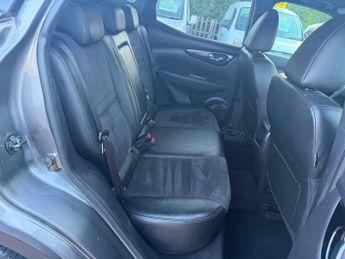 Nissan Qashqai 1.6 dCi N-Vision XTRON 2WD Euro 6 (s/s) 5dr