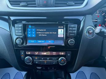 Nissan Qashqai 1.6 dCi Tekna XTRON 2WD Euro 6 (s/s) 5dr