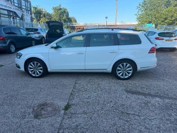 Volkswagen Passat 2.0 TDI BlueMotion Tech Highline DSG Euro 5 (s/s) 5dr