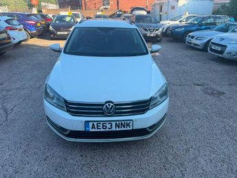 Volkswagen Passat 2.0 TDI BlueMotion Tech Highline DSG Euro 5 (s/s) 5dr