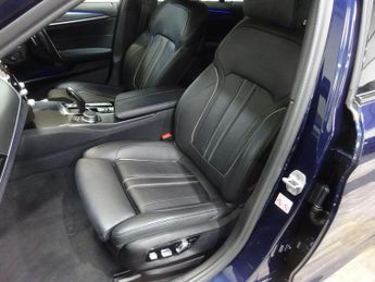 BMW 5 Series 3.0 530d MHT M Sport Touring Steptronic xDrive Euro 6 (s/s) 5dr