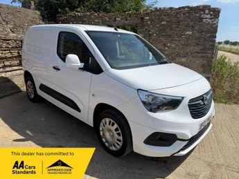 Vauxhall Combo 1.5 Turbo D 2300 Sportive L1 H1 Euro 6 4dr
