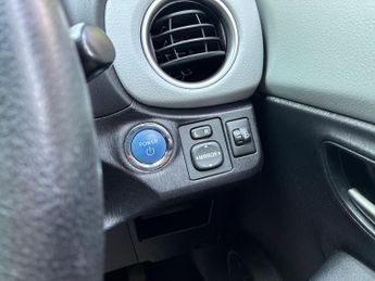 Toyota Yaris 1.5 VVT-h Trend CVT Euro 5 5dr