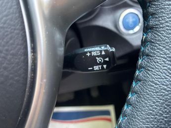 Toyota Yaris 1.5 VVT-h Trend CVT Euro 5 5dr