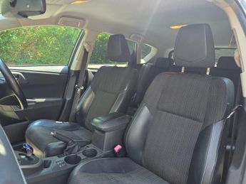 Toyota Auris 1.8 VVT-h Excel CVT Euro 5 (s/s) 5dr
