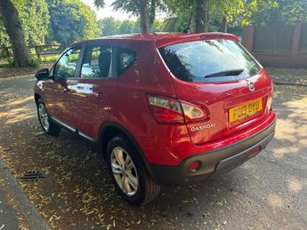 Nissan Qashqai 1.6 Acenta 2WD Euro 5 (s/s) 5dr