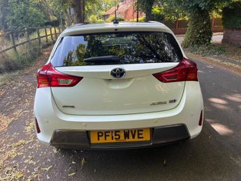 Toyota Auris 1.8 VVT-h Excel CVT Euro 5 (s/s) 5dr