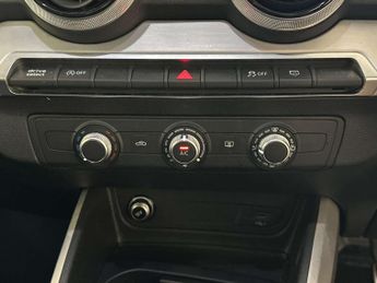Audi Q2 1.5 TFSI CoD 35 S line SUV 5dr Petrol Manual Euro 6 (s/s) (150 p