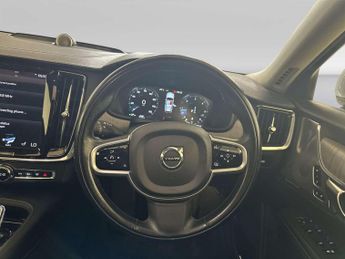 Volvo V90 2.0 B5 MHEV Inscription Estate 5dr Diesel Hybrid Auto AWD Euro 6