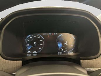 Volvo V90 2.0 B5 MHEV Inscription Estate 5dr Diesel Hybrid Auto AWD Euro 6