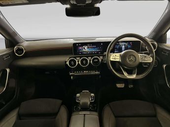Mercedes-Benz A Class 1.5 A180d AMG Line (Executive) Hatchback 5dr Diesel 7G-DCT Euro 