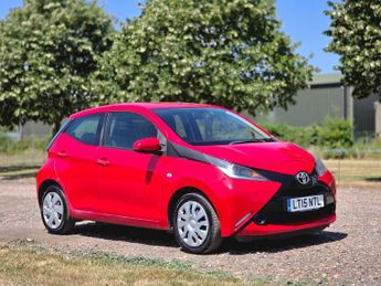 Toyota AYGO 1.0 VVT-i x-play x-shift Euro 5 5dr Euro 5