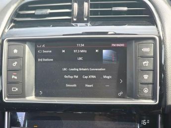 Jaguar XE 2.0 GTDi Prestige Auto Euro 6 (s/s) 4dr