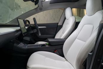 Tesla Model 3 (Dual Motor) Long Range Auto 4WDE 4dr