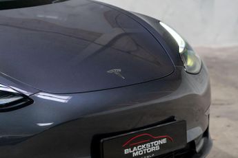 Tesla Model 3 (Dual Motor) Long Range Auto 4WDE 4dr