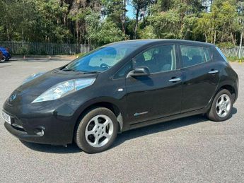 Nissan Leaf 30kWh Acenta Auto 5dr