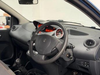 Renault Twingo 1.2 16V Dynamique Euro 5 3dr