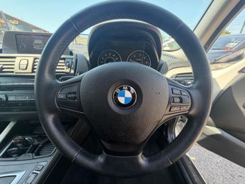 BMW 1 Series 2.0 116d SE Auto Euro 5 (s/s) 5dr